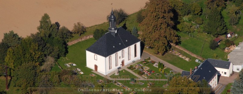 Kirche Erlbach mit Friedhof