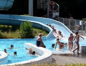 Der Bürgermeister geht baden