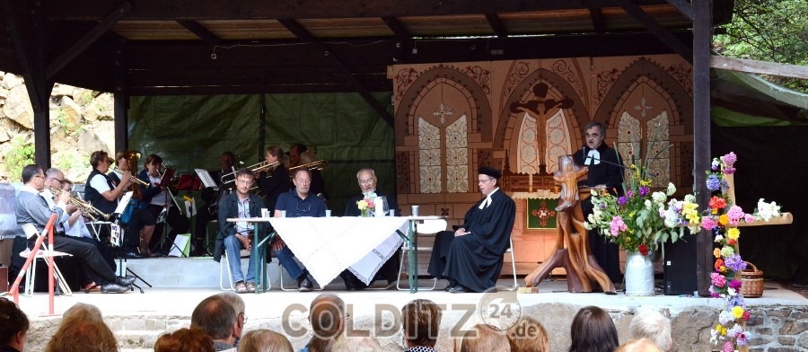 Gottesdienst im Möselner Bruch