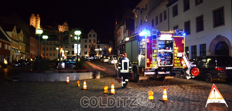 Ölspur auf dem Colditzer Markt