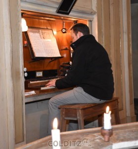 Mark Zocher an der Orgel