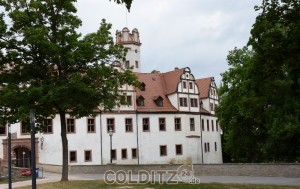 Der Haupteingang zum Schloss Forderglauchau