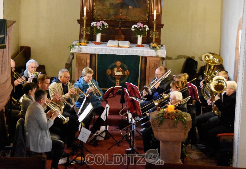 Der Großbothener Posaunenchor unter Leitung von Rosemarie Engelmann