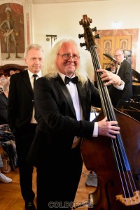 Peter Häseler (Bass)