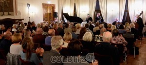 Klatschen Sie ruhig im Rhytmus... machen Sie mit