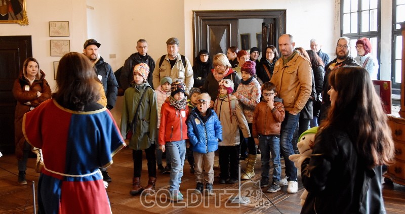 Wer spukt den hier im Schloss?