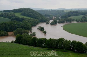 Die Zwickauer Mulde unter dem Lastauer Burgberg 2013